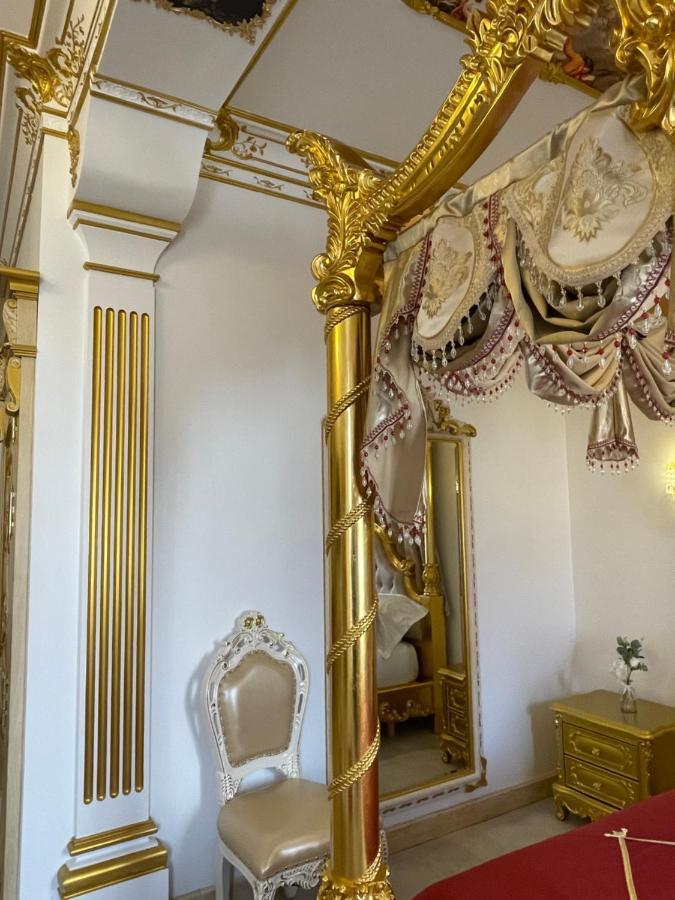 Suite Imperiale Eglise Du Couvent Narbonne Exterior foto